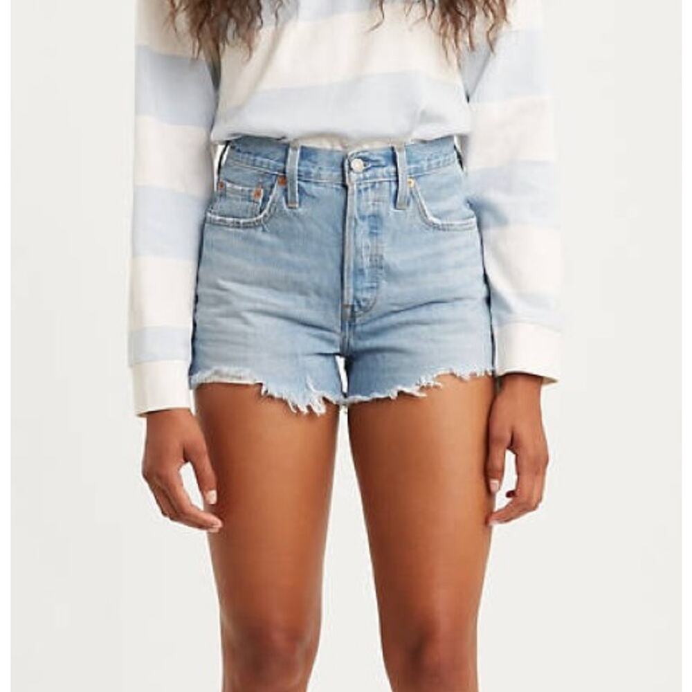 Levi’s Luxor Heat Light Wash High Rise Cut Offs